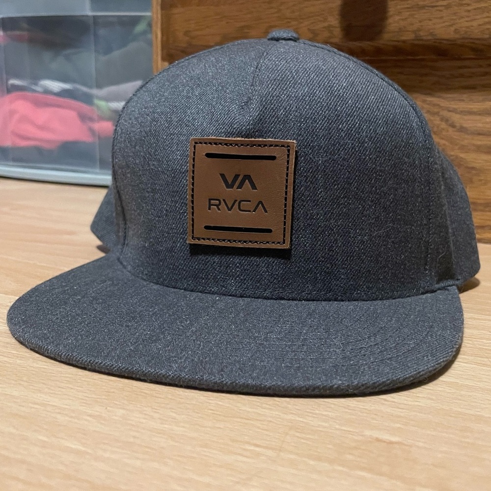 RVCA Snap Back Mid Fit Hat